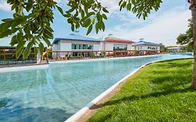 Portaventura Hotel Caribe - Includes Unlimited Access To Portaventura Park & 1 Access To Ferrari Land